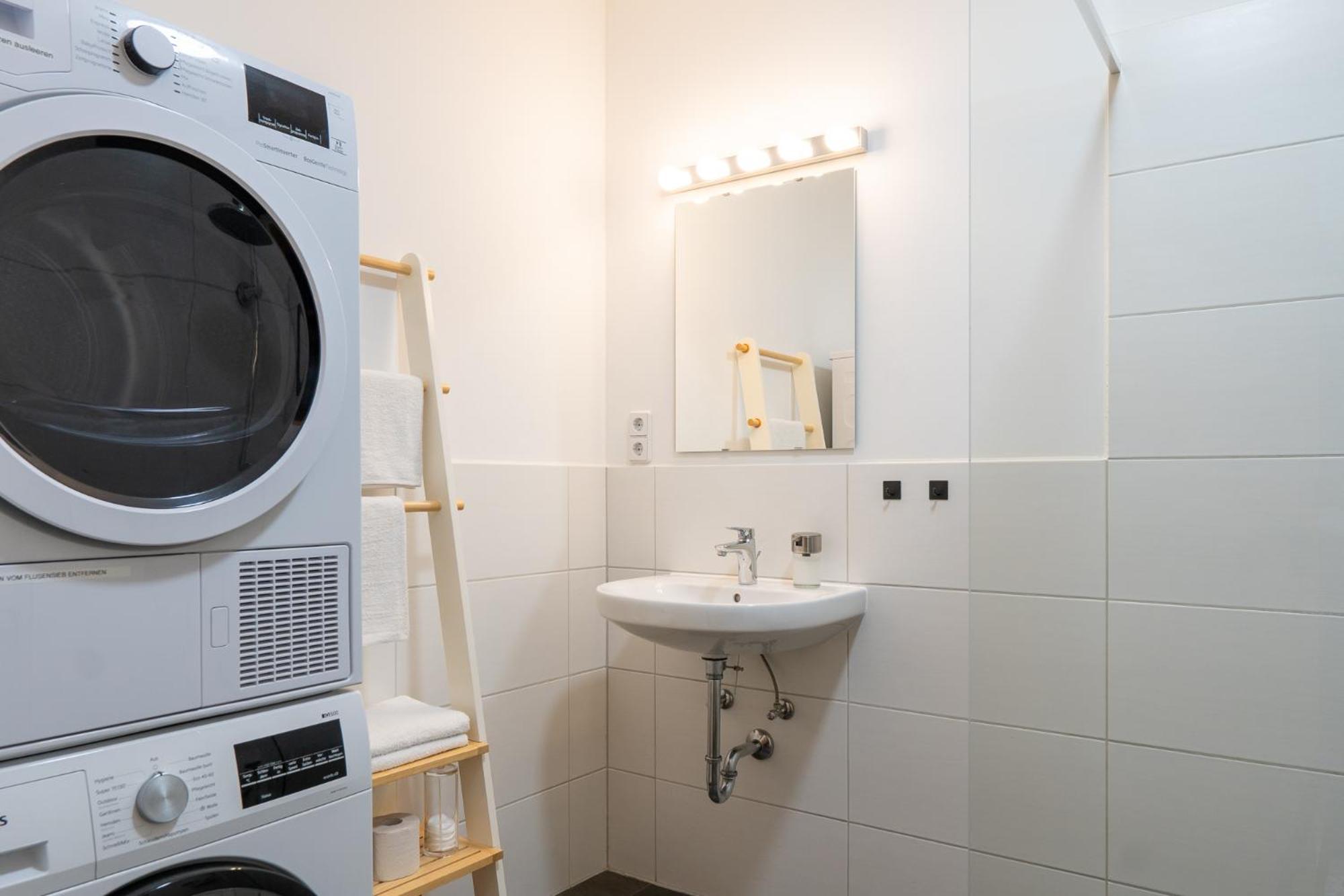 Luxurioeses Apartment, 10Min Innenstadt, Parkplatz Erfurt Zewnętrze zdjęcie